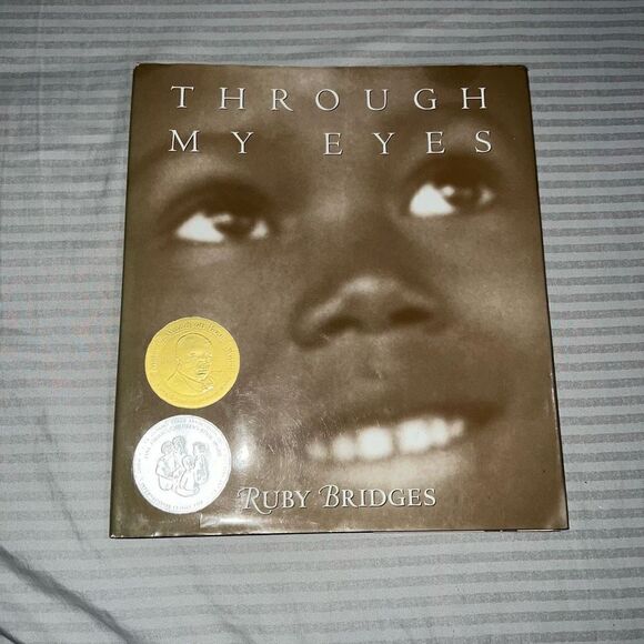 Through my eyes Ruby Bridges book  - Picture 1 of 4